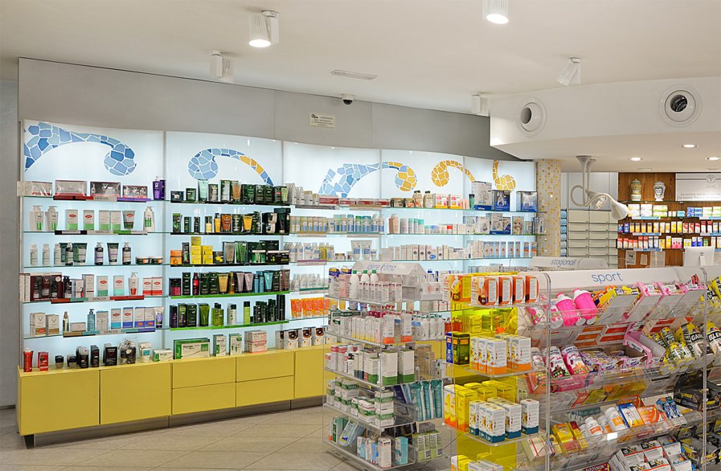 arredamento farmacie Ral 4.1