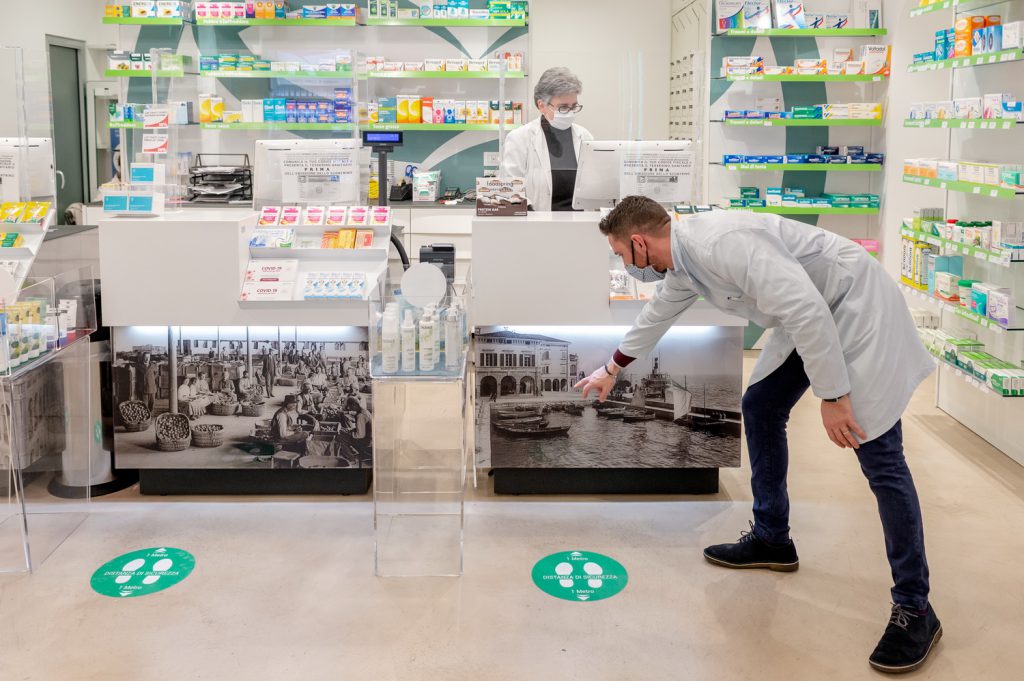 banco farmacia Lea