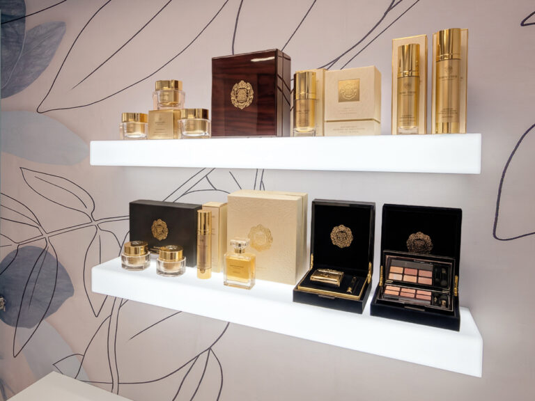 Accessori Espositore Farmacia Mensole Luminose Mobili arredamento Farmacia Sartoretto Verna