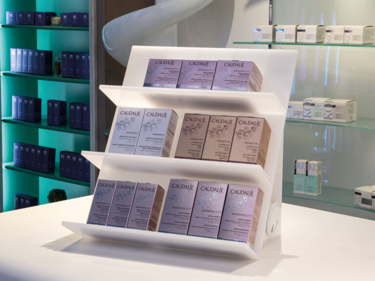 Accessori Scaletta da Banco Farmacia Mobili arredamento Farmacia Sartoretto Verna